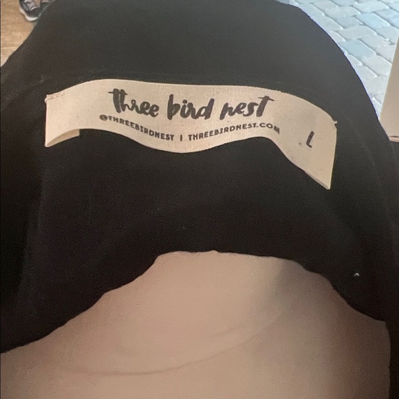 Women’s Three Bird Boho To Lightweight Flowy Blouse Spring Summer Casual Beachy - Picture 5 of 6